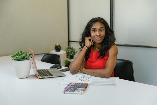 Créez des étiquettes personnalisées autocollantes pour tous vos besoins